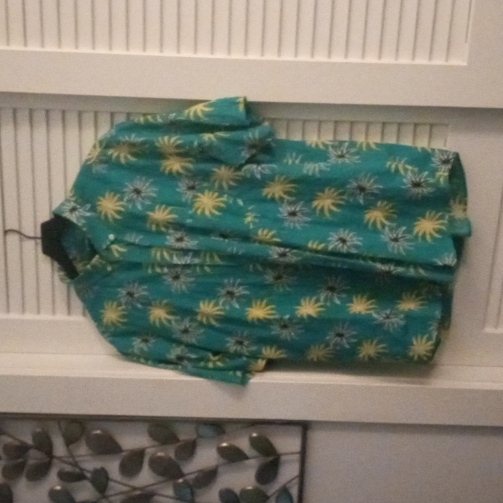 Men's XL club room teal tropical palm trees short sleeve shirt only used 1x